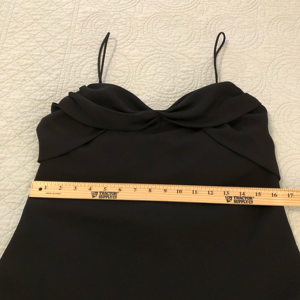 Vintage 90’s Betsy and Adam black gown. Size small. - Picture 5 of 5